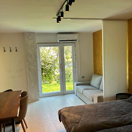 Apartment Gal Novo Mesto Exterior foto