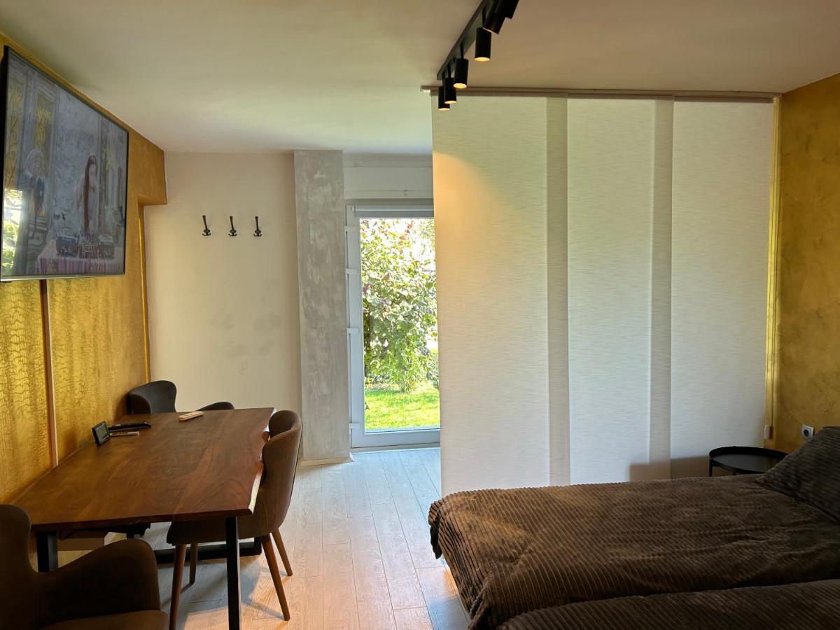 Apartment Gal Novo Mesto Exterior foto